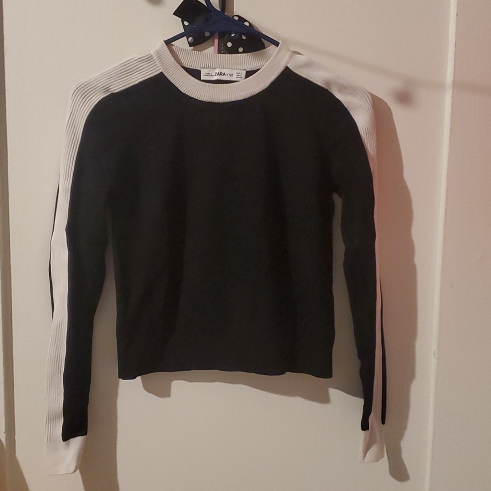ZARA SWEATER S